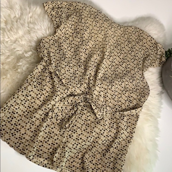 New York & Company Large Semi-Sheer V Neck blouse - Picture 7 of 8